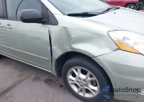 2006 Toyota Sienna Xle Limited z USA, uszkodzony, nr VIN 5TDBA22C56S059527